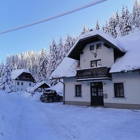 Apartman Irvin Kranjska Gora Buitenkant foto