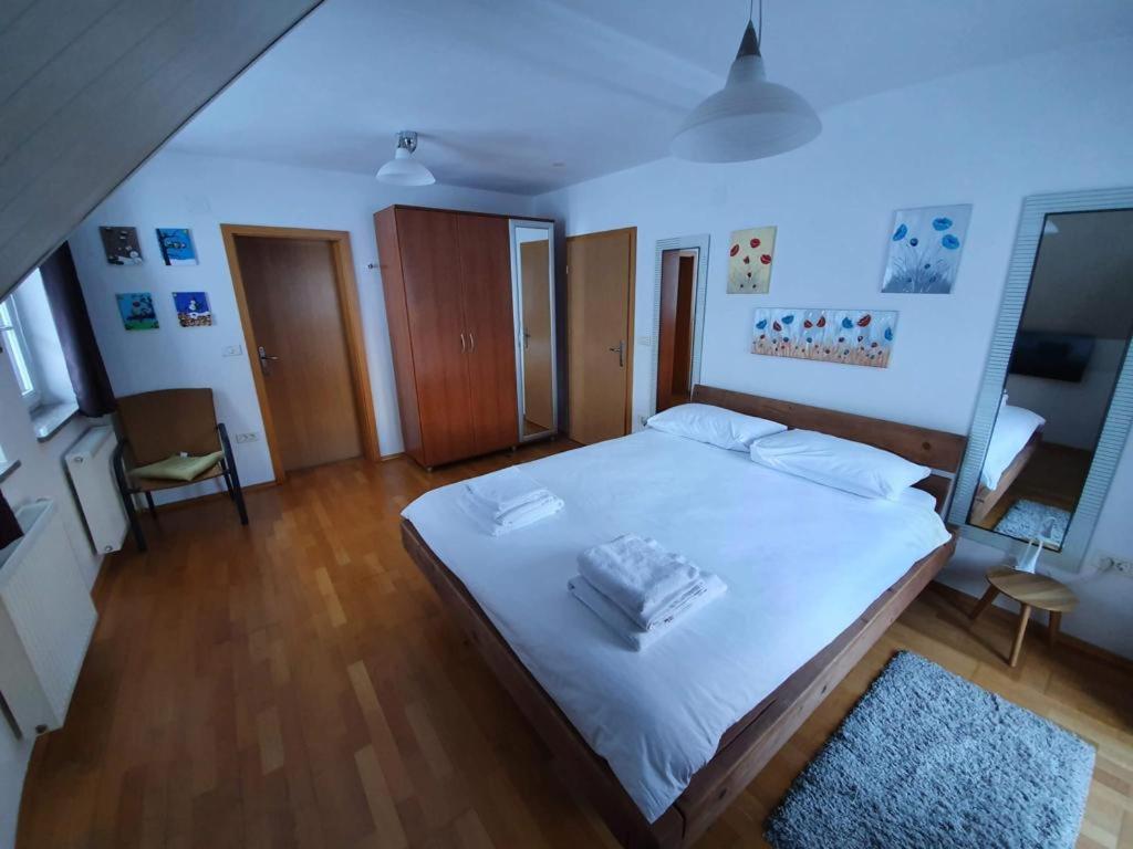 Apartman Irvin Kranjska Gora Buitenkant foto